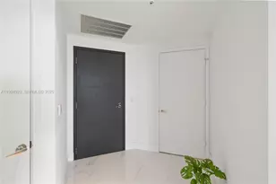 17111 Biscayne Blvd, North Miami Beach, FL 33160 - Photo 47
