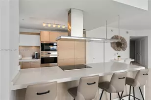 17111 Biscayne Blvd, North Miami Beach, FL 33160 - Photo 21