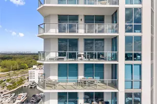 17111 Biscayne Blvd, North Miami Beach, FL 33160 - Photo 55