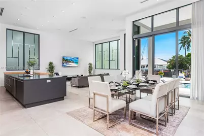 2700 NE 18th St, Fort Lauderdale, FL 33305 - Photo 5