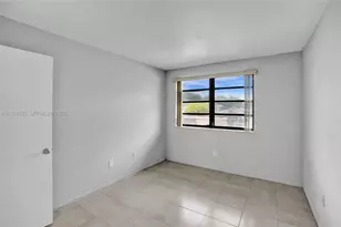 20607 NE 7th Ct, Miami, FL 33179 - Photo 31