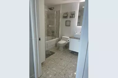 185 SW 7th St #2014, Miami, FL 33130 - Photo 15