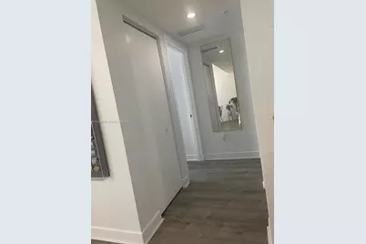 185 SW 7th St #2014, Miami, FL 33130 - Photo 23