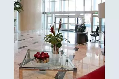 185 SW 7th St #2014, Miami, FL 33130 - Photo 37