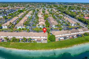 16236 SW 75th St, Miami, FL 33193 - Photo 9