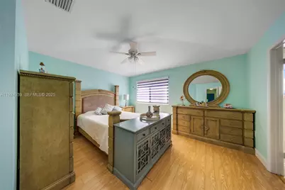 16236 SW 75th St, Miami, FL 33193 - Photo 31