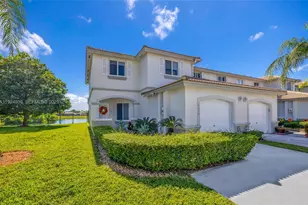 16236 SW 75th St, Miami, FL 33193 - Photo 1