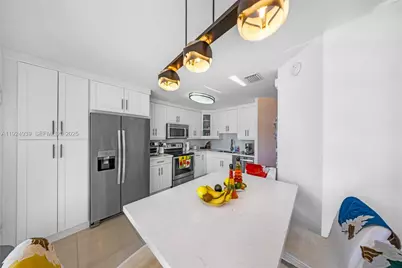 16236 SW 75th St, Miami, FL 33193 - Photo 37