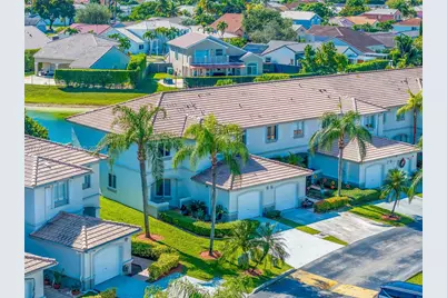 16236 SW 75th St, Miami, FL 33193 - Photo 3