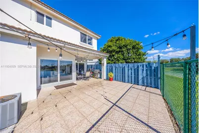 16236 SW 75th St, Miami, FL 33193 - Photo 49