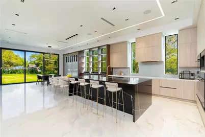 5903 SW 54th Ct, Davie, FL 33314 - Photo 11