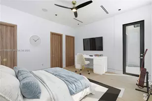 5903 SW 54th Ct, Davie, FL 33314 - Photo 17