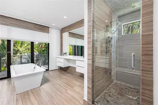 310 SE 11th Ave, Fort Lauderdale, FL 33301 - Photo 25
