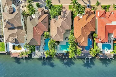 1575 Windjammer Way, Hollywood, FL 33019 - Photo 3