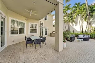 1575 Windjammer Way, Hollywood, FL 33019 - Photo 7