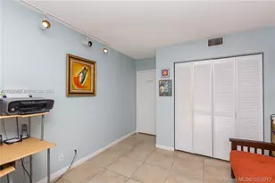 2500 Parkview Dr, Hallandale Beach, FL 33009 - Photo 19