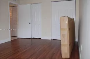 4528 SW 54th St, Dania Beach, FL 33314 - Photo 7