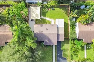 470 NE 110th St, Miami, FL 33161 - Photo 19