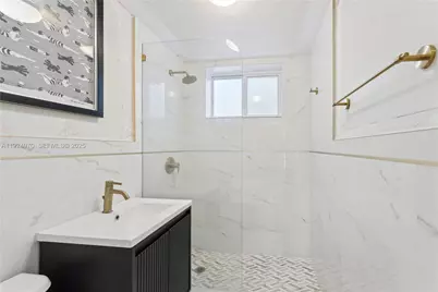 7440 Byron Ave #1B, Miami Beach, FL 33141 - Photo 9