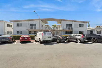 7440 Byron Ave #1B, Miami Beach, FL 33141 - Photo 15