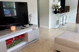 41 W 14th St, Hialeah, FL 33010 - Photo 5