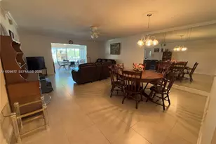 4270 NW 40th St, Lauderdale Lakes, FL 33319 - Photo 13