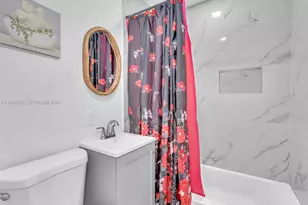 3761 SW 48th Ave, West Park, FL 33023 - Photo 11