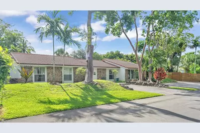 9220 SW 94th Pl, Miami, FL 33176 - Photo 17