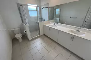 2602 SE 11th St, Homestead, FL 33035 - Photo 19