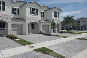 2602 SE 11th St, Homestead, FL 33035 - Photo 1