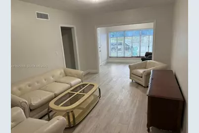 2459 NW 28th St, Miami, FL 33142 - Photo 5