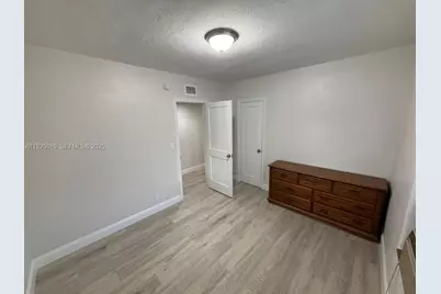 2459 NW 28th Street, Miami, FL 33142 - Photo 11