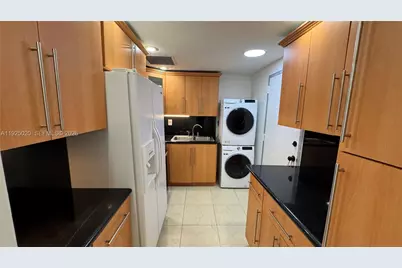 145 SE 25th Rd #601, Miami, FL 33129 - Photo 7