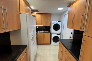 145 SE 25th Rd, Miami, FL 33129 - Photo 7