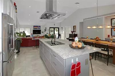 10255 SW 96th Ter, Miami, FL 33176 - Photo 13