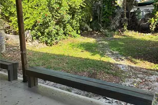 705 E 9th Ct, Hialeah, FL 33010 - Photo 17