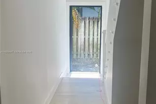 842 Himmarshee St, Fort Lauderdale, FL 33312 - Photo 9