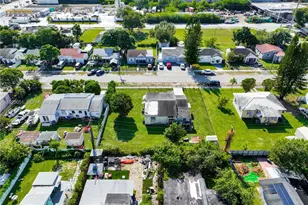 761 NW 74th St, Miami, FL 33150 - Photo 11