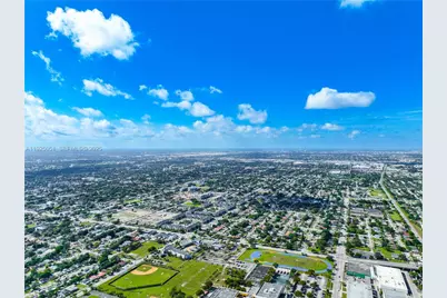 761 NW 74th St, Miami, FL 33150 - Photo 23