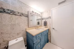 1660 NE 191st St, Miami, FL 33179 - Photo 15