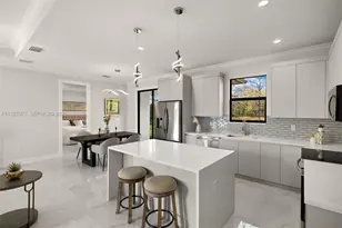 4282 2nd Ave SE, Naples, FL 34117 - Photo 11