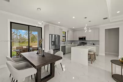 4282 2nd Ave SE, Naples, FL 34117 - Photo 9