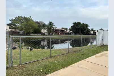 7331 SW 149th Ct, Miami, FL 33193 - Photo 3