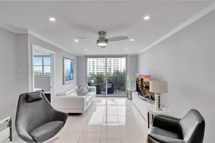 9273 Collins Ave, Surfside, FL 33154 - Photo 29