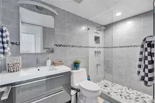 9273 Collins Ave, Surfside, FL 33154 - Photo 27