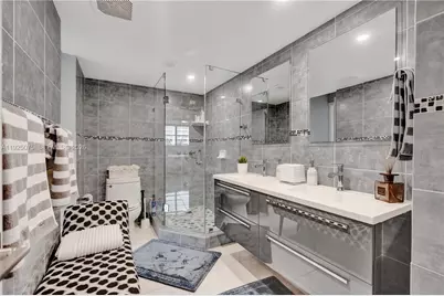 9273 Collins Ave #407, Surfside, FL 33154 - Photo 19