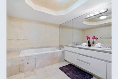16711 Collins Ave #1604, Sunny Isles Beach, FL 33160 - Photo 17