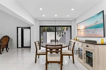 20903 Leeward Ct #314-1, Aventura, FL 33180 - Photo 9