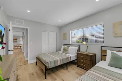 1204 NE 7th St, Pompano Beach, FL 33060 - Photo 21