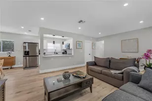 1204 NE 7th St, Pompano Beach, FL 33060 - Photo 7